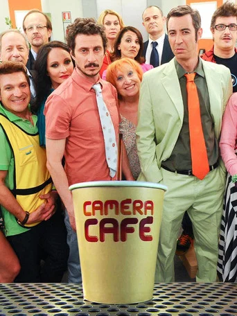 Постер фильма «Camera Café»